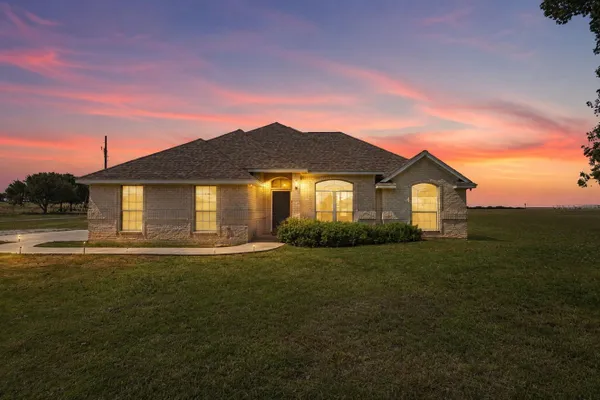 340 RED BARON DR