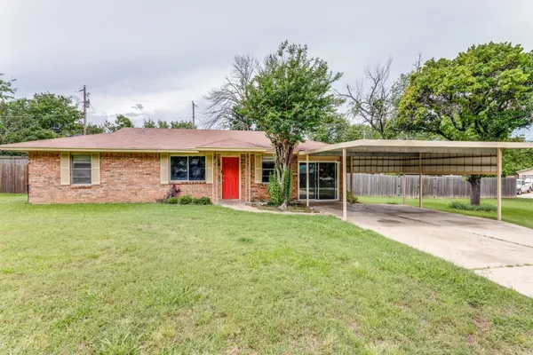 325 WALNUT AVE