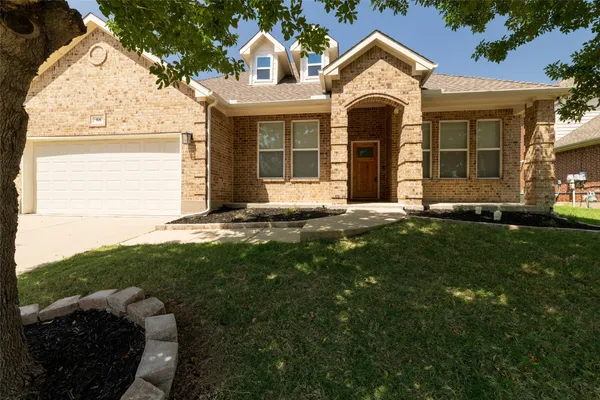 66 LUCAS LN