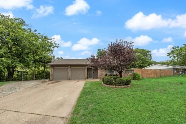 117 MYRTLE CT