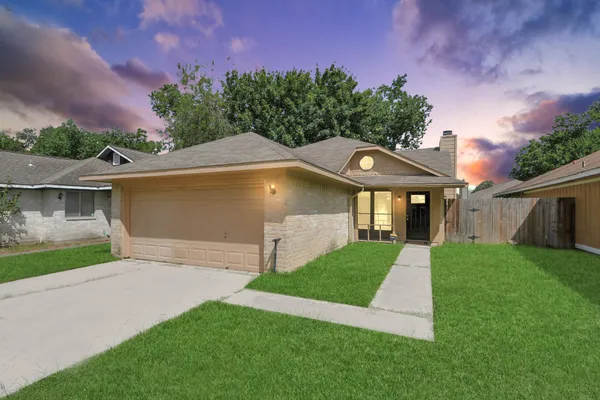 3219 FORESTBROOK DR
