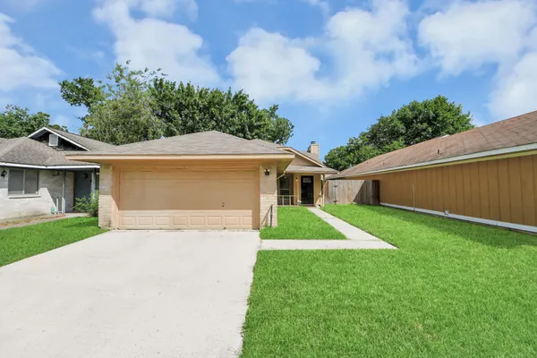 3219 FORESTBROOK DR