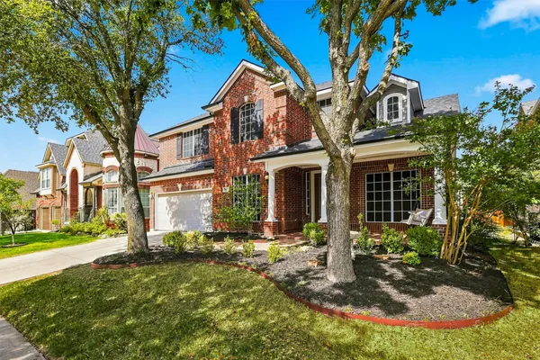 8912 WYATT CIR