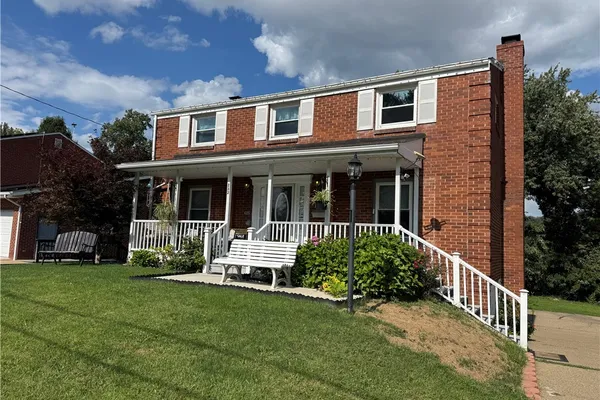 232 FERNLEDGE DR