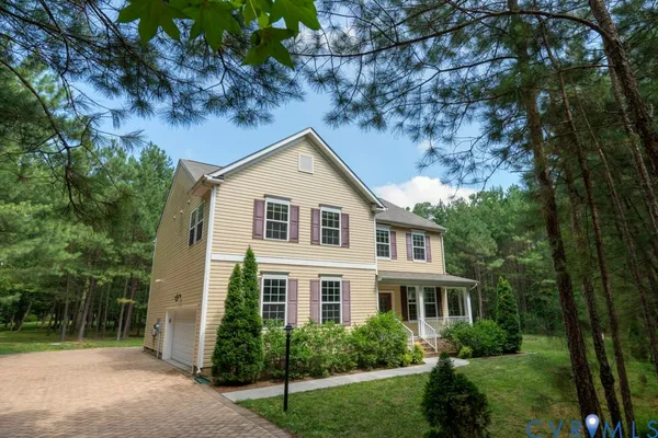 8341 TOWN HALL CT