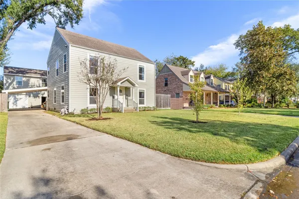 4373 HARVEST LN