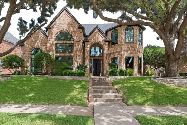 1308 CHESAPEAKE DR
