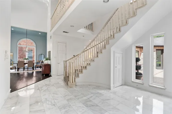 1308 CHESAPEAKE DR