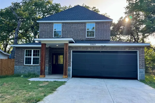 3203 SHERRY LN