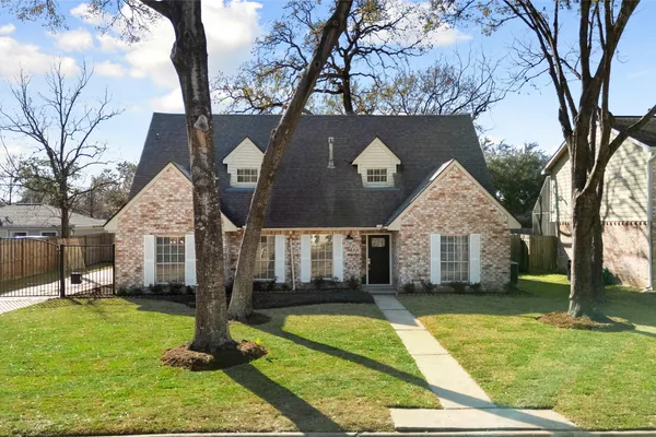 5707 ASH OAK DR