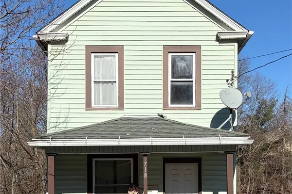 718 SELLERS AVE