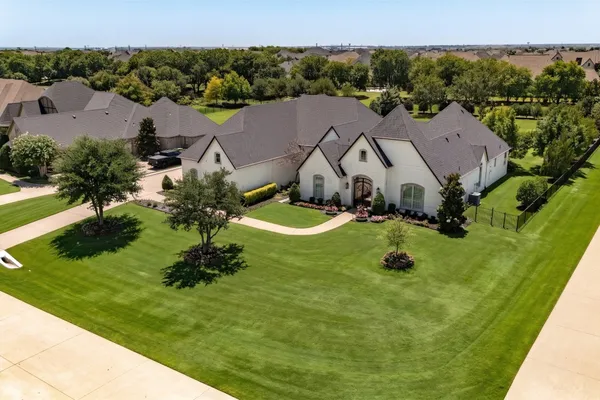 2120 MEADOW VIEW DR
