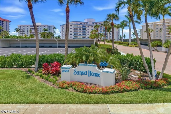 220 SEAVIEW CT 413
