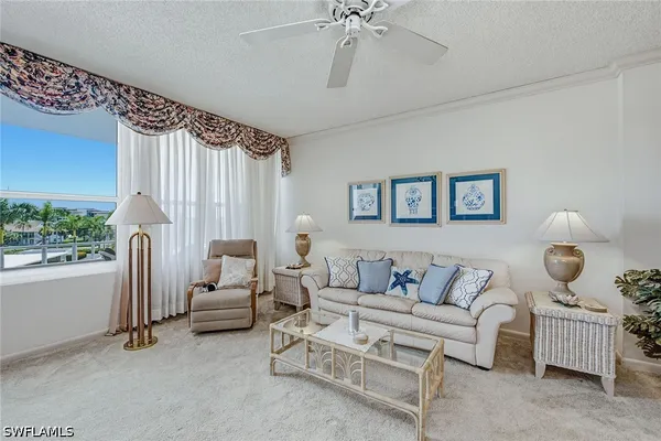 220 SEAVIEW CT 413
