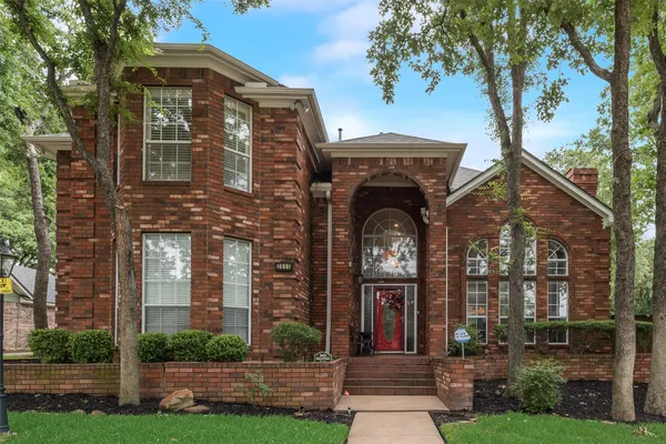 2805 PINE VIEW DR