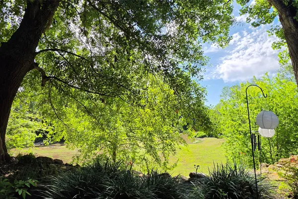 15 HUDSON CIR