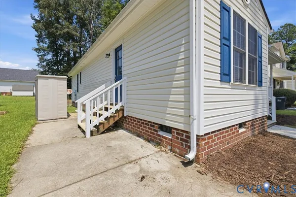 2007 DELLROSE DR