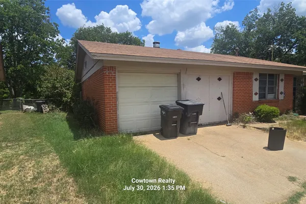 1053 COLE CT