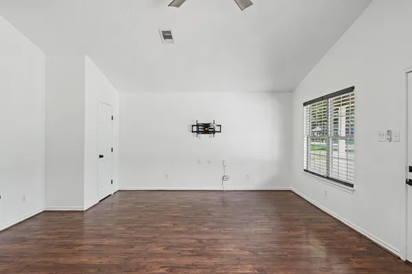 26750 LAZY LN