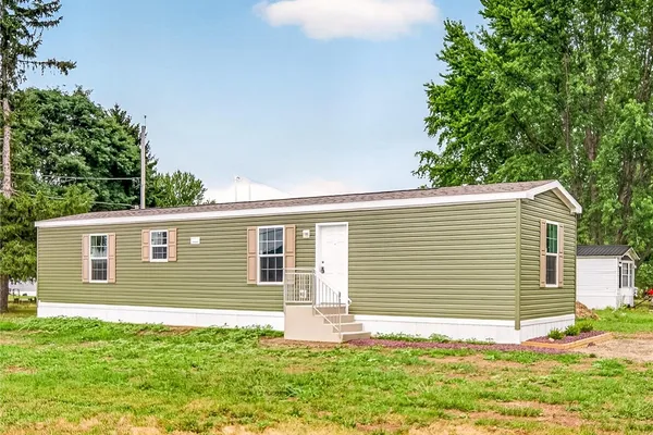 2131 BROOKS LN