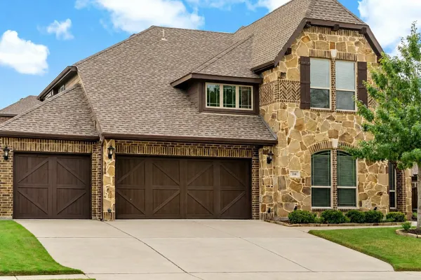 208 GATWICK CT