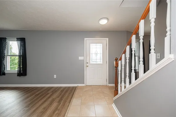 116 DAMIAN CT
