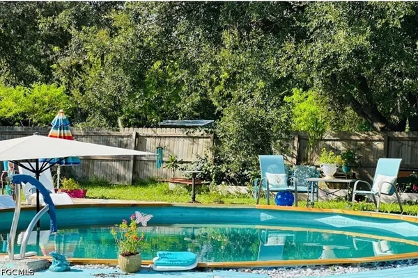 455 TRADER RD
