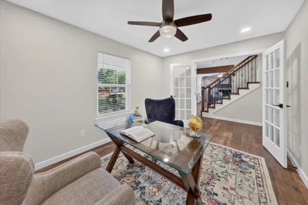 1845 SUMMER LN