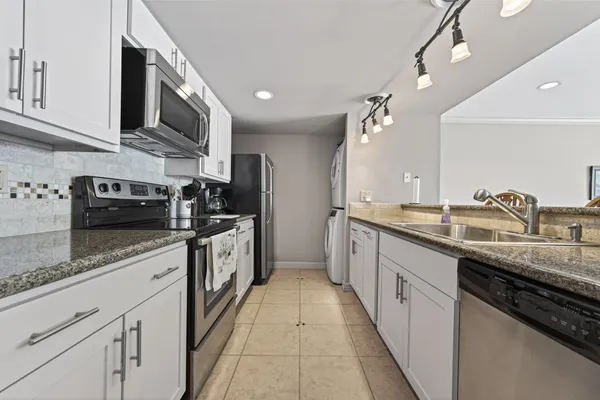 15575 MARINA DR 217C
