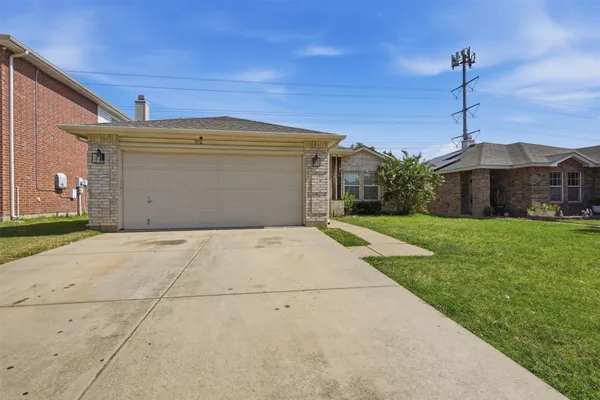 972 MOSAIC DR