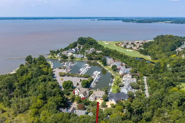 1616 HARBOR RD