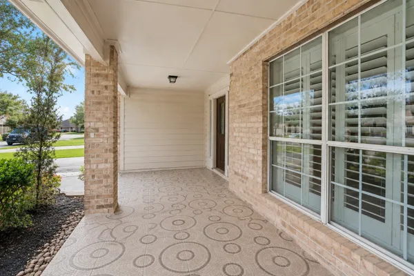 235 MAGNOLIA WAY