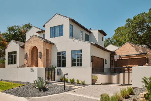 2306 BONITA ST