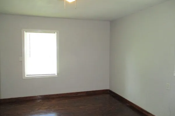 610 JEFFERSON AVE