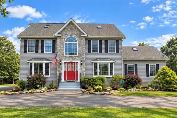 461 PATTEN CIR