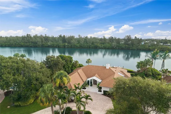 29 CACHE CAY DR