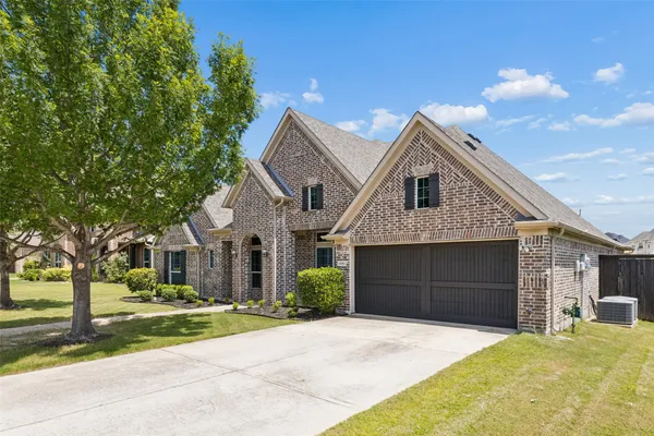 1493 BENTGRASS DR