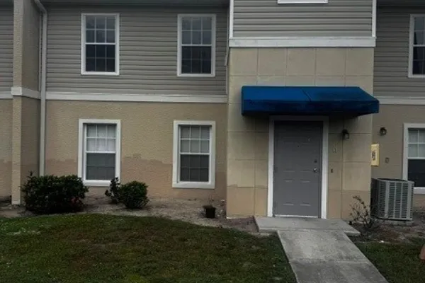 1328 REFLECTIONS LN 05