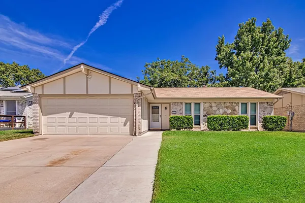 223 COUNTRYSIDE DR