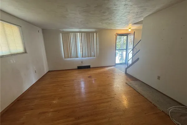 216 SHENANDOAH DR