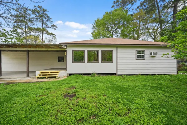 2137 HONEY TREE ST