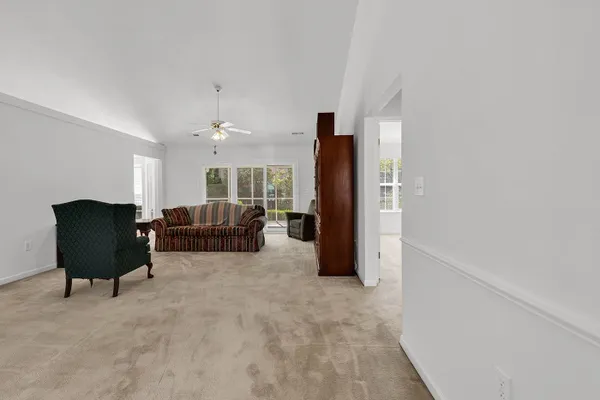 1430 ASHTON GLENN DR