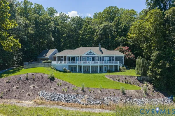 1321 MOUNT PROSPECT RD