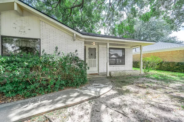 2308 FLORENCE AVE