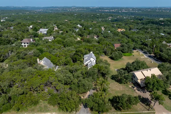 400 N LAURELWOOD DR