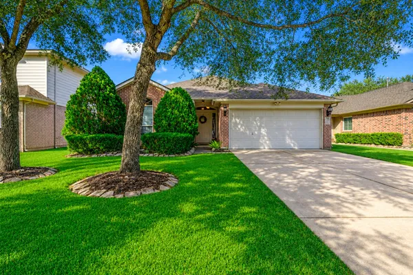 4027 BENTWOOD DR