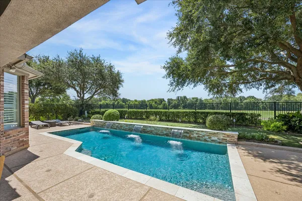 8203 CABRILLO LANDING CT