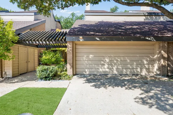 5126 WESTGROVE DR 5126