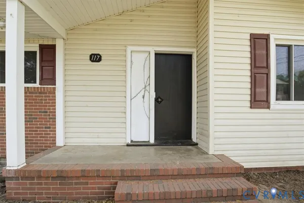 117 HOMESTEAD DR