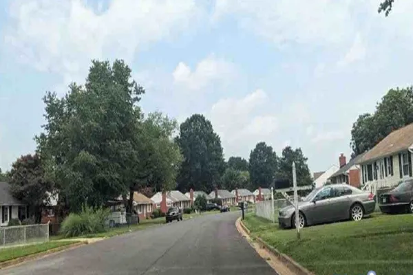 3606 MONTCLAIR RD